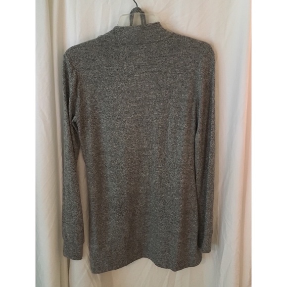 Grey knit wrap sweater from Urban Outfitters - Picture 2 of 3